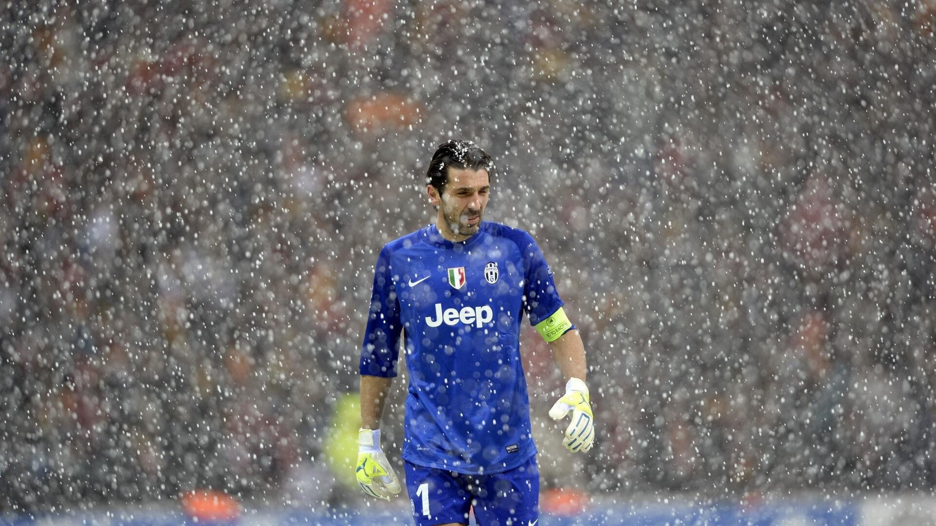 克洛普不断革新战术，带领利物浦追求卓越