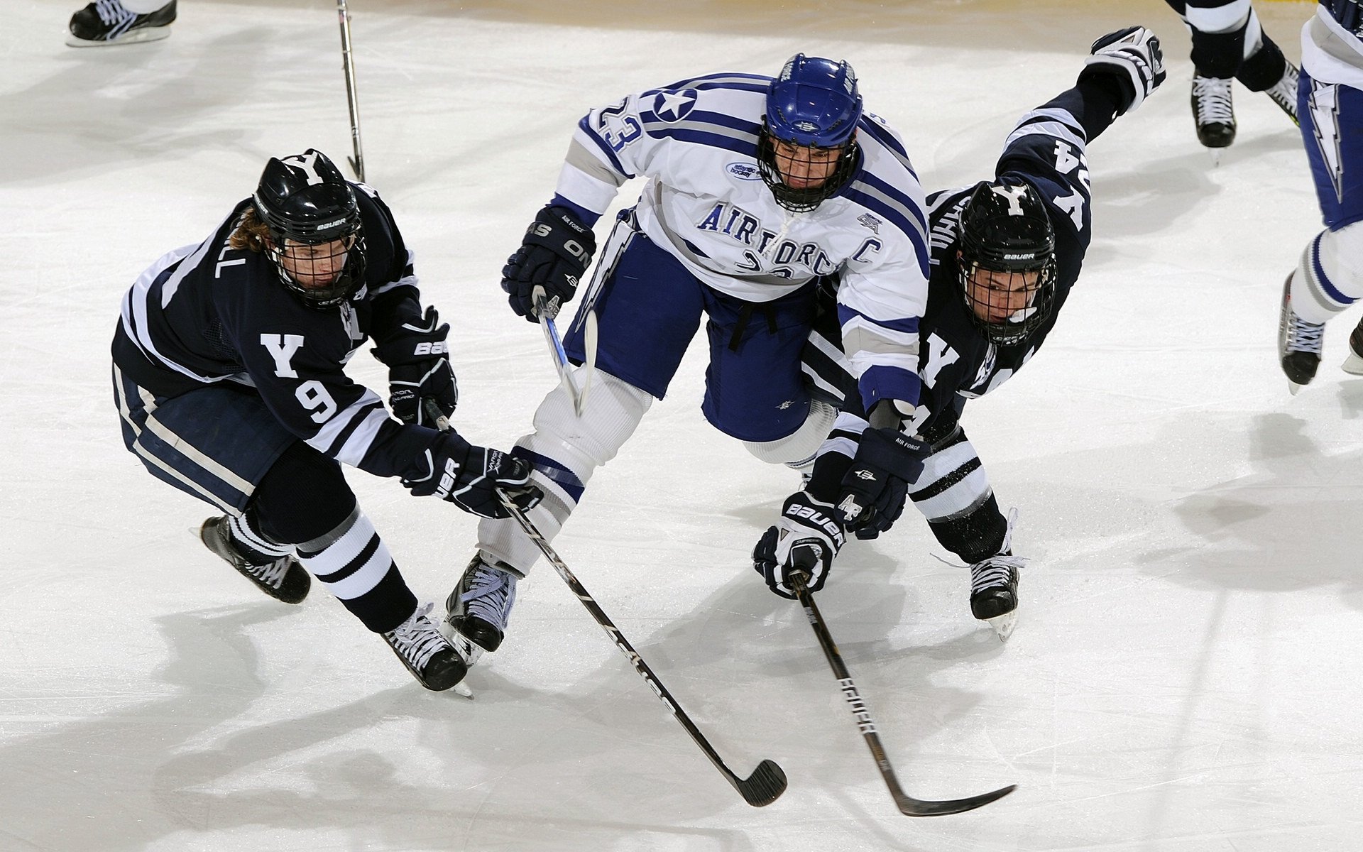 哈兰德的得分数据为俱乐部商业推广提供强有力支撑，哈兰德在那个俱乐部