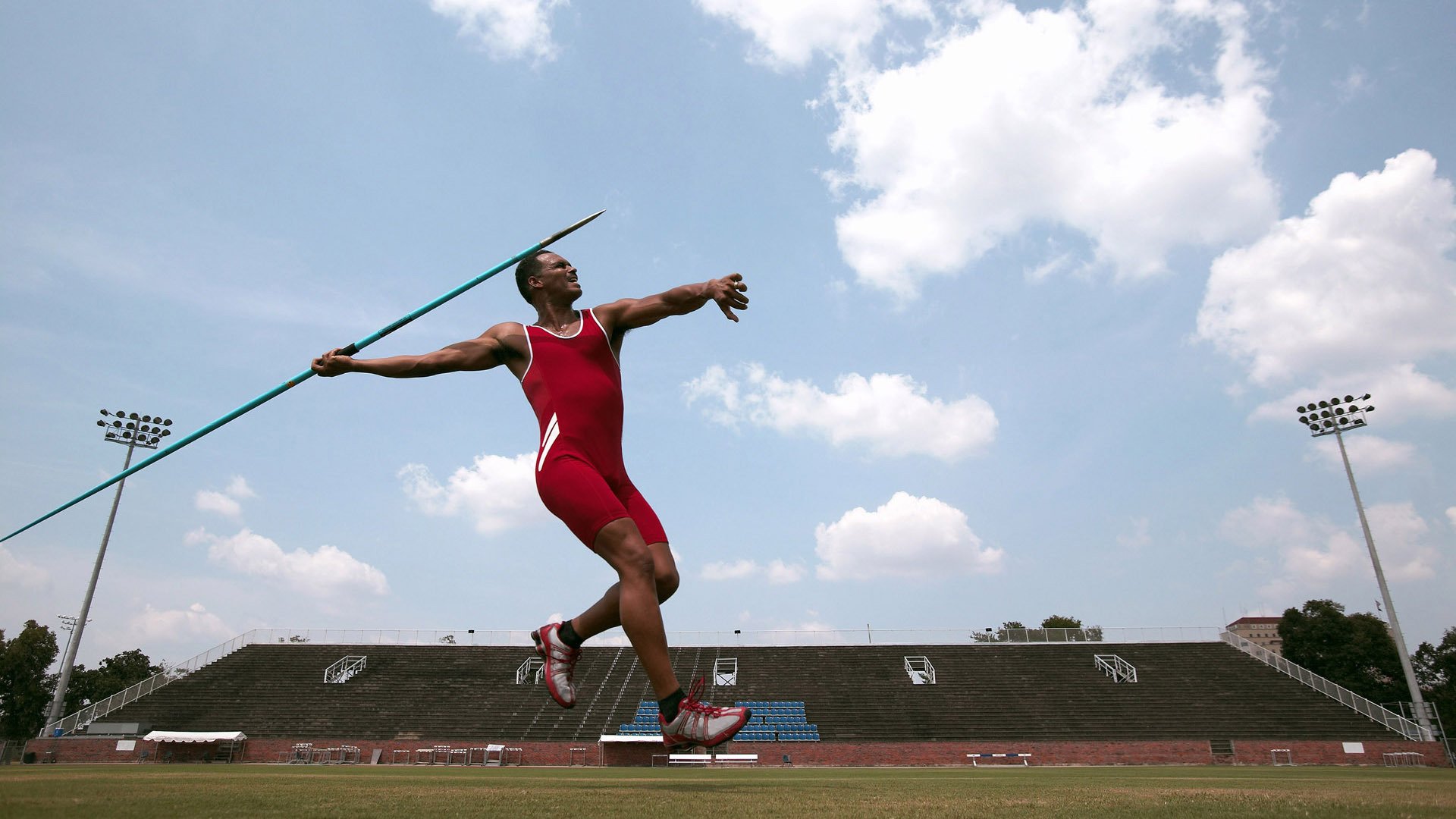 体育新闻中心记录体育慈善项目全流程管理内容，关于体育的公益项目